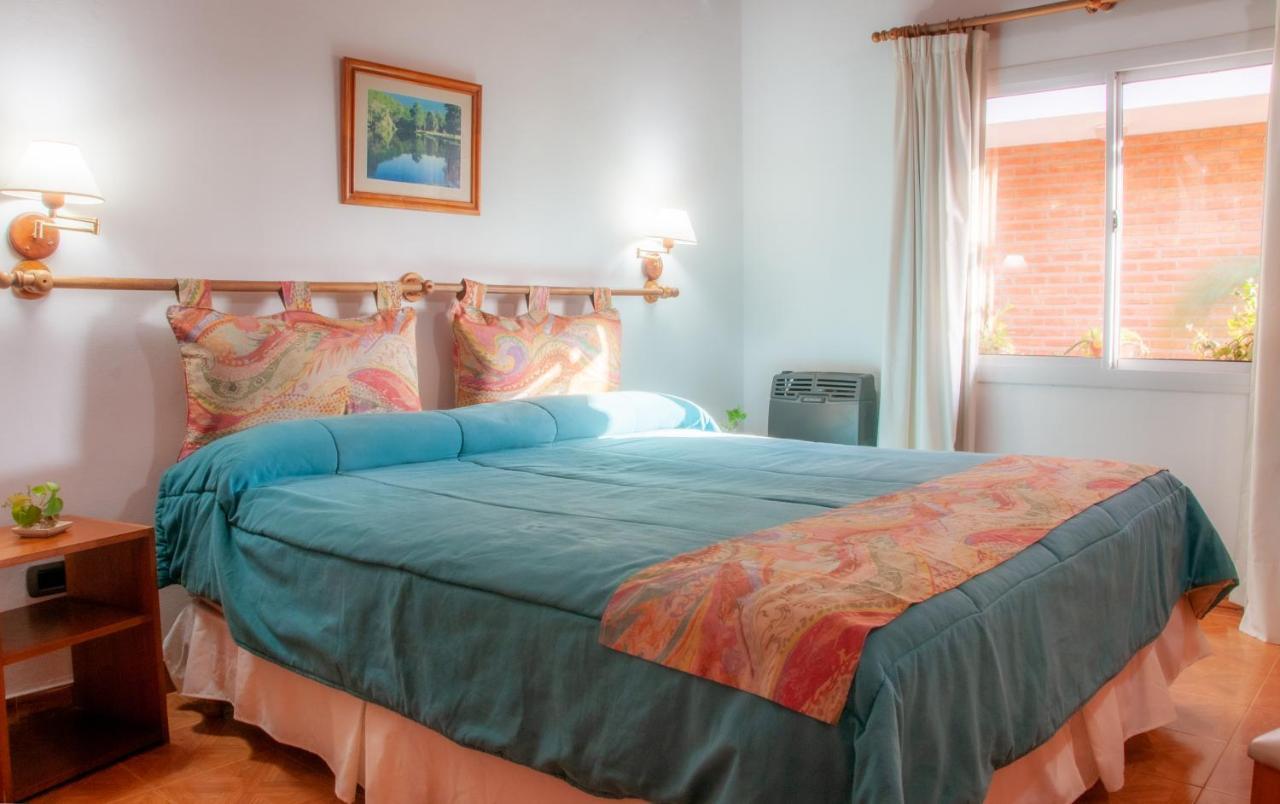 Apartahotel Candy 3*